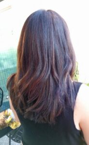 Cheveux brun balayage miel